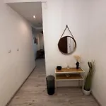 Cominio 56 Near Metro A Apartamento *